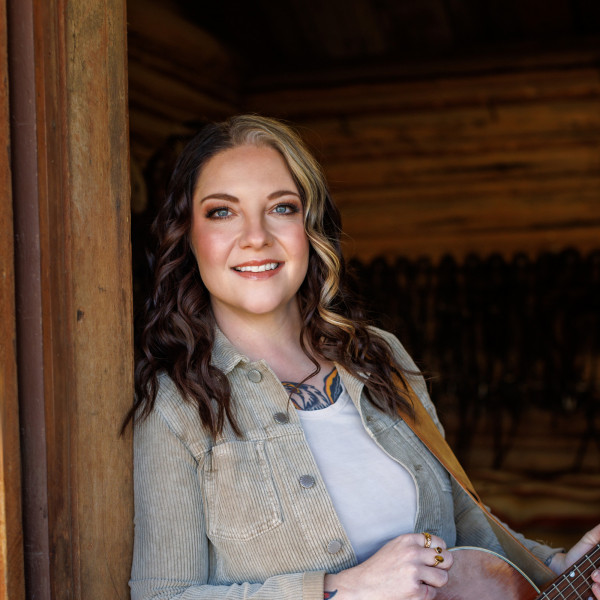 Call Ashley McBryde “Doc”